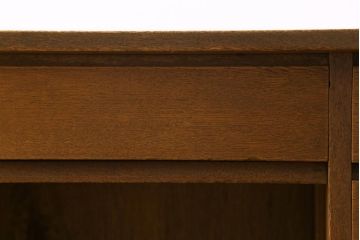 レトロ家具　昭和レトロ　ナラ材　収納力にも優れた薄型の片袖机(カウンターテーブル、作業台)(1)