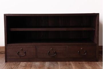 アンティーク家具　和製アンティーク　リメイク　丸窓が粋な雰囲気を加えるローボード(戸棚、収納棚)