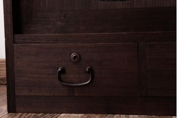 アンティーク家具　和製アンティーク　リメイク　丸窓が粋な雰囲気を加えるローボード(戸棚、収納棚)