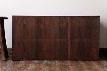 アンティーク家具　和製アンティーク　リメイク　丸窓が粋な雰囲気を加えるローボード(戸棚、収納棚)