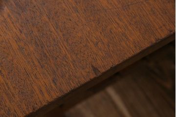 リメイク家具　ラワン材　懐かしさのある木肌が魅力的なセンターテーブル(ローテーブル、リビングテーブル、作業台)