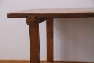 リメイク家具　ラワン材　懐かしさのある木肌が魅力的なセンターテーブル(ローテーブル、リビングテーブル、作業台)