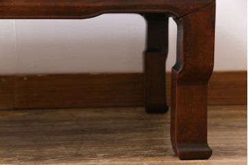 アンティーク家具　昭和初期　気品と貫禄が感じられる桜材の座卓(ローテーブル、リビングテーブル)