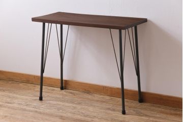 古材リメイク　楠材　ジャンクスタイルにおすすめな味わい深い風合いの鉄脚テーブル(コーヒーテーブル)