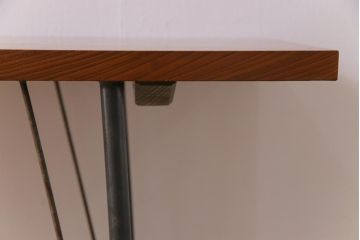 古材リメイク　ケヤキ材一枚板　力強い杢目が目を引く鉄脚テーブル(コンソールテーブル、作業台)