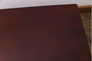 アンティーク家具　和製アンティーク　総ケヤキ一枚板　漆塗り　曲線を帯びた脚が目を引く角ちゃぶ台(ローテーブル、花台)