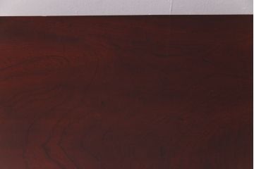 アンティーク家具　和製アンティーク　総ケヤキ一枚板　漆塗り　曲線を帯びた脚が目を引く角ちゃぶ台(ローテーブル、花台)