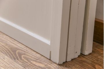 ペイント家具　無垢材　レトロなペイントカラーが魅力の板戸(引き戸、建具)4枚セット