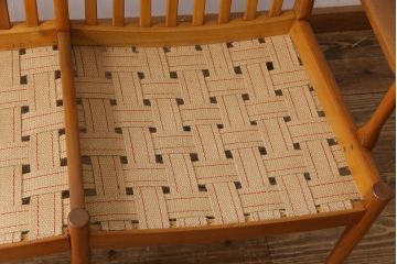 ヴィンテージ家具　ビンテージ　デンマーク製　スタイリッシュな雰囲気が格好いいアームソファ(2人掛けソファ)