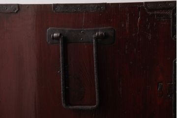 アンティーク家具　和製アンティーク　前面ケヤキ材　使い込まれた風合いが魅力的な松本帳場箪笥(時代箪笥、和タンス)