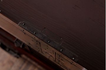 アンティーク家具　和製アンティーク　前面ケヤキ材　使い込まれた風合いが魅力的な松本帳場箪笥(時代箪笥、和タンス)