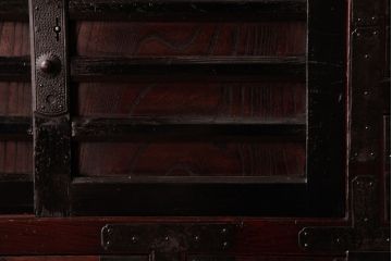 アンティーク家具　和製アンティーク　前面ケヤキ材　使い込まれた風合いが魅力的な松本帳場箪笥(時代箪笥、和タンス)