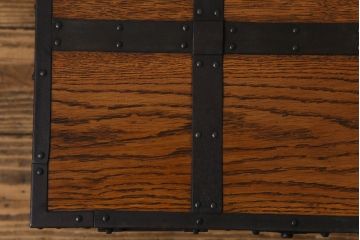 中古　工芸品　ケヤキ材　上手物　手打ち金具が趣深い船箪笥(帳箱、小箪笥)