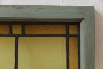 アンティーク雑貨　和製アンティーク　花のアクセントがかわいらしいステンドグラス(フィックス窓、明り取り、はめ殺し)(2)
