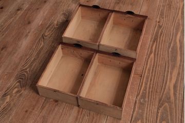 アンティーク家具　和製アンティーク　明治期　前面ケヤキ材　重厚な趣が魅力の松本帳場箪笥(チェスト、引き出し)