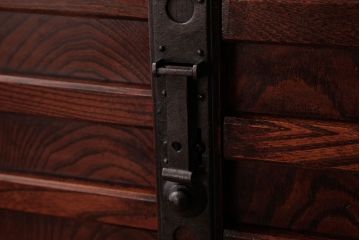 アンティーク家具　和製アンティーク　明治期　前面ケヤキ材　重厚な趣が魅力の松本帳場箪笥(チェスト、引き出し)