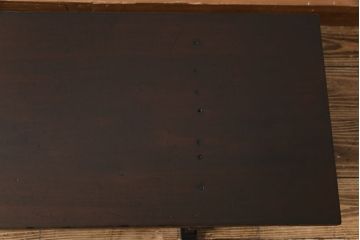 アンティーク家具　和製アンティーク　使い込まれた木の質感が味わい深い座机(文机、ローテーブル、飾り台)