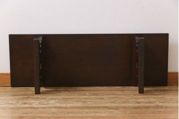 アンティーク家具　和製アンティーク　使い込まれた木の質感が味わい深い座机(文机、ローテーブル、飾り台)