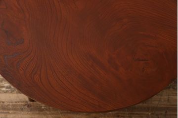 リメイク品　漆塗り　天板ケヤキ一枚板　ダイナミックな杢目が目を引くラウンドテーブル(リビングテーブル)(1)