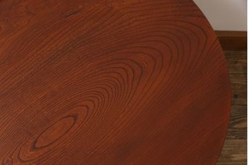 リメイク品　漆塗り　天板ケヤキ一枚板　ダイナミックな杢目が目を引くラウンドテーブル(リビングテーブル)(2)