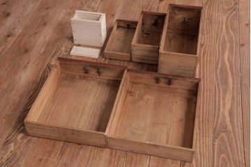 アンティーク家具　古民具・骨董　江戸明治期　渋い趣が味わい深い船箪笥(掛硯型、懸硯型、小引き出し)