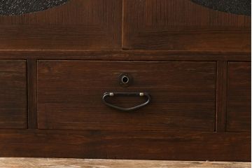 リメイク家具　ダイヤガラス入り!　丸窓が愛らしい箪笥ローボード(リビングボード、戸棚)