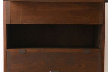 アンティーク家具　リメイク品　明治期の松材を利用したパタパタ扉の脚付き収納棚(戸棚、下駄箱、キャビネット)(2)
