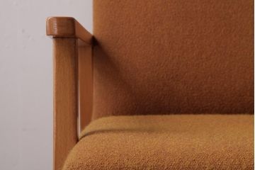 ヴィンテージ家具　北欧ビンテージ　ビーチ材　明るい木色が柔らかな雰囲気の1人掛けソファ(アームチェア)(1)