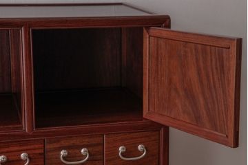 ビンテージ 民芸家具　カリン無垢材　花梨　美しい木肌が上品な印象の薬箪笥(小引き出し、小物収納)(定価約48万円)
