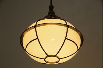 和製アンティーク　戦前　銅巻き　珍しいデザインのタッセル(飾り房)付き天井照明(吊り照明、電笠、シェード)