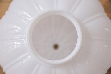 昭和レトロ　タッセル(飾り房)付き　提灯のような形が魅力的な天井照明(吊り下げ照明、電笠)(1)