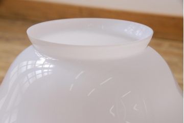 大正昭和初期　ユニークなシルエットが目を引くペンダントライト(天井照明)