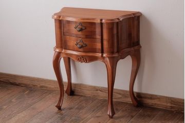 中古　イタリア　cav.a.brogiato　高級感あふれるナイトテーブル(コンソールテーブル、サイドテーブル)