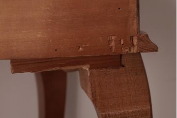 中古　イタリア　cav.a.brogiato　高級感あふれるナイトテーブル(コンソールテーブル、サイドテーブル)