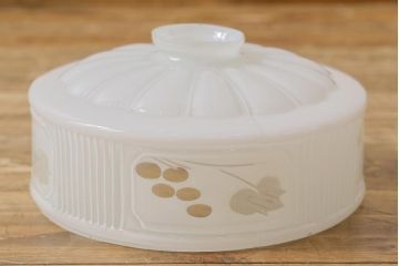 昭和レトロ　戦前　透かし柄が情緒溢れるシェード(天井照明、ペンダントライト)