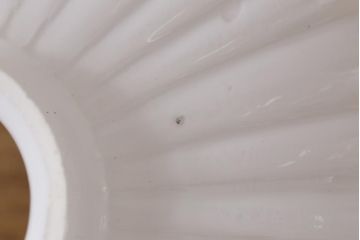 昭和レトロ　戦前　プレスガラスの模様がかわいらしいペンダントライト(天井照明、吊り下げ照明)