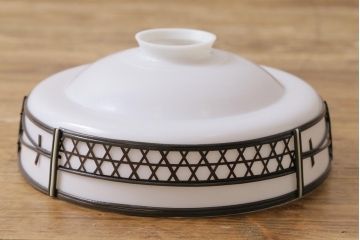 昭和期　松葉を組み合わせたデザインが愛らしいシェード(吊り下げ照明、天井照明)