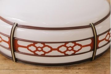 昭和レトロ　朱赤の花菱模様が愛らしいガラスのペンダントライト(天井照明、吊り下げ照明)