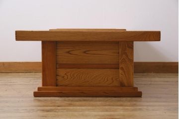 アンティーク雑貨　中古　総ケヤキ材　四尺　杢目が美しい関西火鉢(長火鉢、囲炉裏、テーブル)