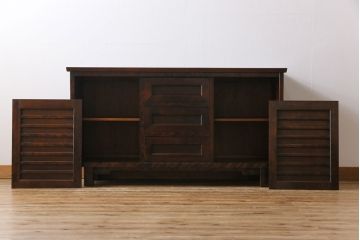 中古　北海道民芸家具　絶版品　モダンな雰囲気漂うシックなサイドボード(リビングボード、収納棚)