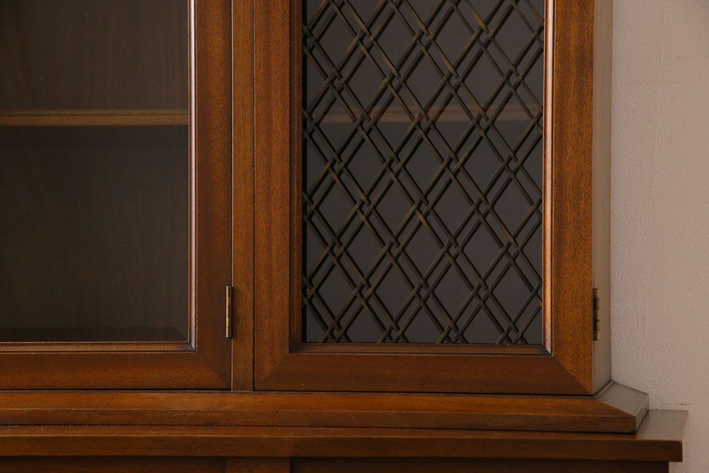 中古　DREXEL HERITAGE(ドレクセルヘリテイジ)　Triune(トライユン)　食器棚(カップボード、キャビネット)