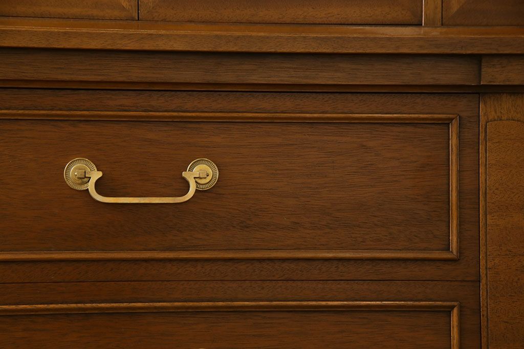 中古　DREXEL HERITAGE(ドレクセルヘリテイジ)　Triune(トライユン)　食器棚(カップボード、キャビネット)