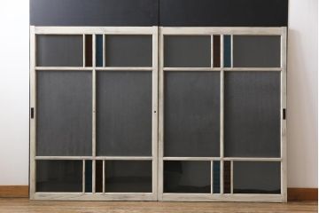 ペイント　色ガラス　レトロ感のある色合わせが魅力のガラス窓(サッシ、引き戸、仕切り戸、建具)2枚組