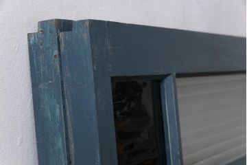 和製アンティーク　ペイント建具　色ガラス入り　レトロシックな雰囲気漂うガラス戸2枚セット(窓、建具)