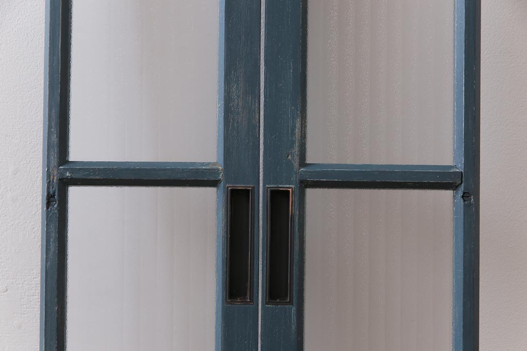 和製アンティーク　ペイント建具　色ガラス入り　レトロシックな雰囲気漂うガラス戸2枚セット(窓、建具)