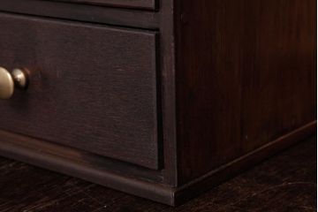 アンティーク雑貨　昭和レトロ　前板ナラ材　丸い取っ手が愛らしい小引き出し(小物収納、卓上収納)