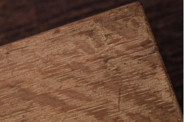 アンティーク雑貨　昭和レトロ　ナラ材　素朴な風合いのシンプルな蓋付き小物入れ(収納箱、筆入れ)