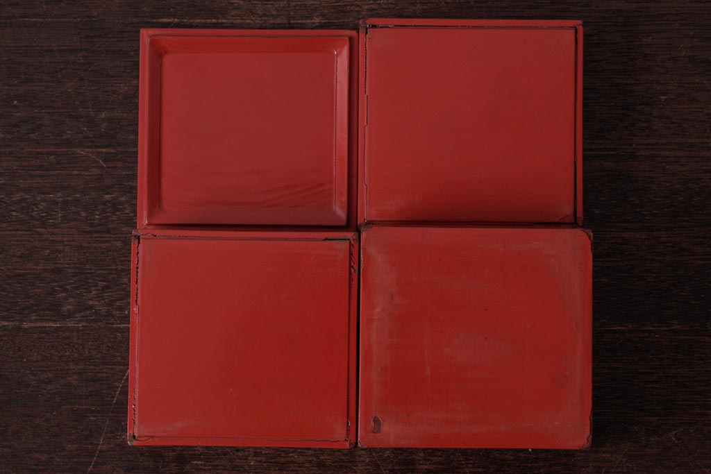 アンティーク雑貨　古民具・骨董　外箱ケヤキ材　和モダンな雰囲気漂う小物収納にぴったりな野弁当箱(遊山箱)