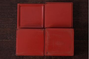 アンティーク雑貨　古民具・骨董　外箱ケヤキ材　和モダンな雰囲気漂う小物収納にぴったりな野弁当箱(遊山箱)