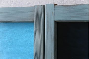 和製アンティーク　ペイント建具　色ガラス入り　レトロモダンな雰囲気がお洒落なガラス戸2枚セット(窓、建具)